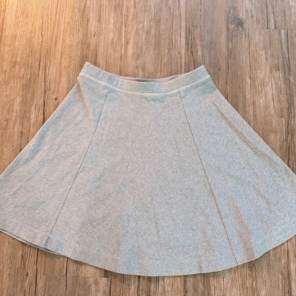 Uniqlo mini skirt